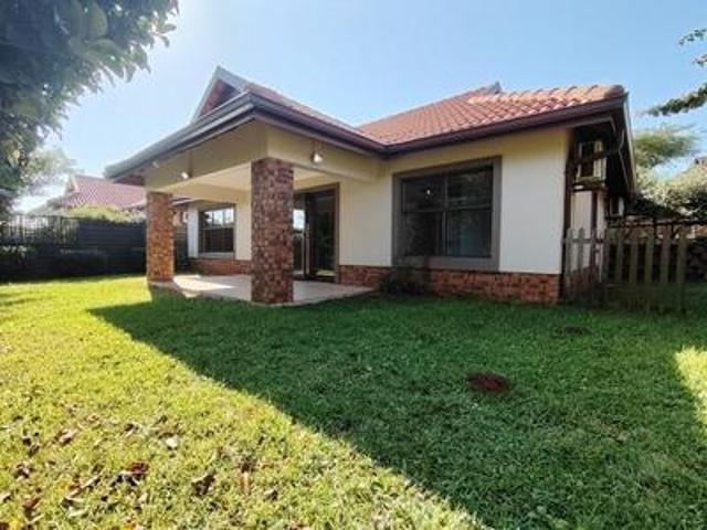 3 bed 2 bath pet friendly townhouse