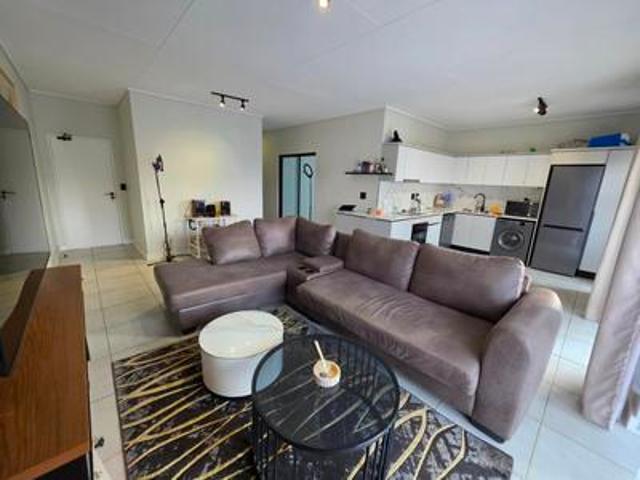 3 bed, 2 bath penthouse