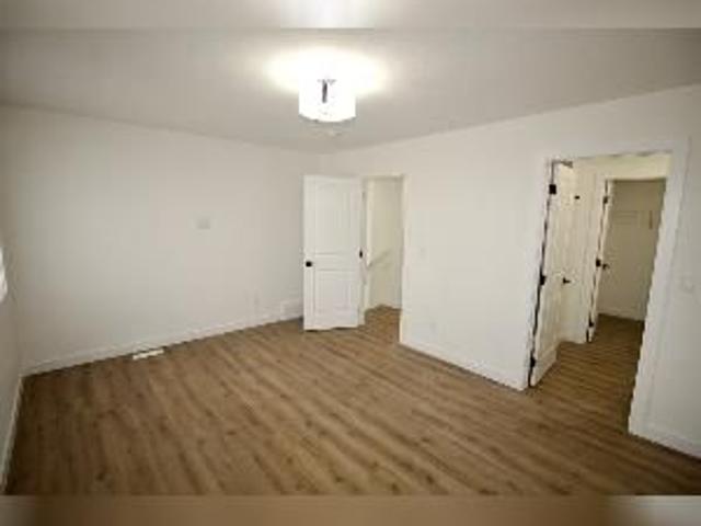 3 Bed 2.5 Bath Dbl Garage Balcony Townhouse For Rent Leduc