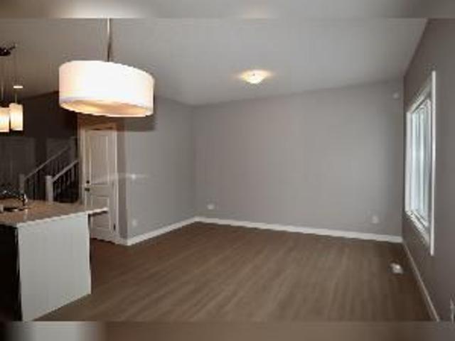 3 Bed 2.5 Bath Double Garage For Rent Orchards SW Edmonton