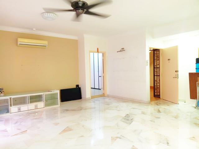 3 Bed Terrace Link House for Home Rental in Bukit Gita Bayu, Seri Kembangan, Selangor 1,327sqft