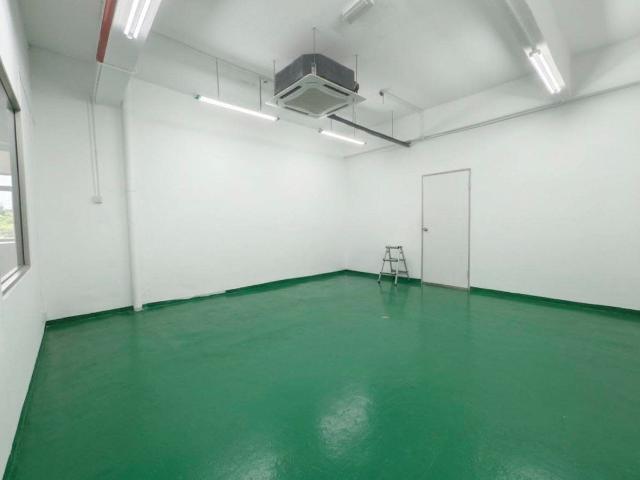 3 Bed Terrace Link House for Home Rental in Jalan 8/62a, Bandar Menjalara, Kuala Lumpur, Federal Territory of Kuala Lumpur, Malaysia 1,760sqft