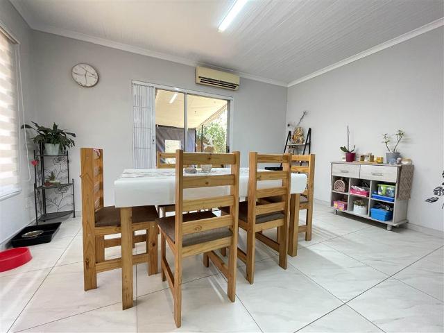 3 Bedroom Townhouse in Hutten Heights