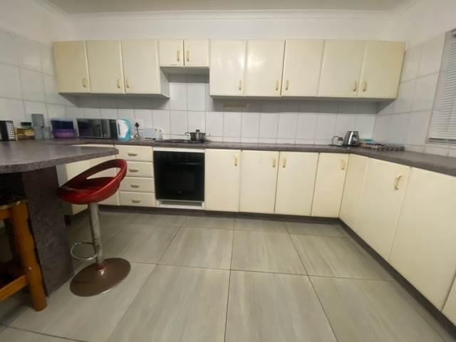3 Bed Townhouse in Meerensee
