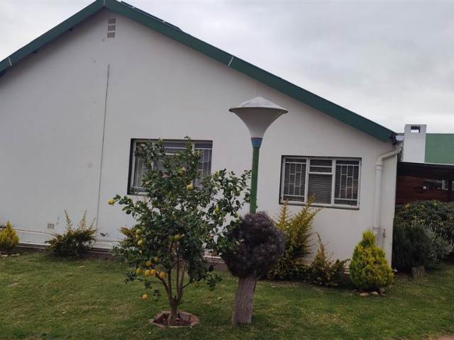 3 Bed Townhouse in Swellendam