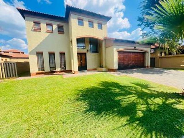 3 bed tuscan house