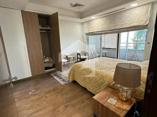 3 bed unfurnished apartment for rent penta square, dha phase 5, lahore