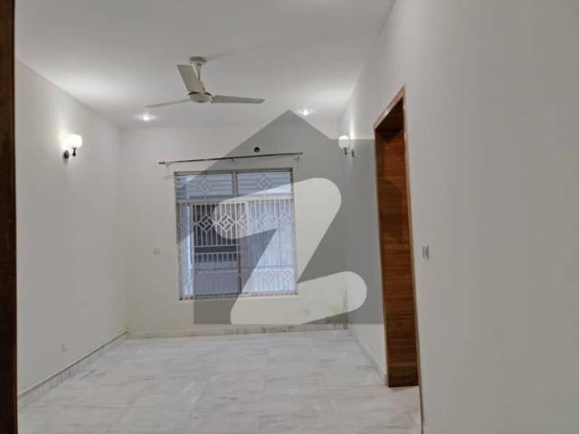 3 Bed Upper Portion Available For Rent In F11
