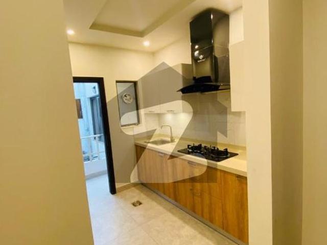 3 Bed Apartment Available For Rent Zarkon Heights
