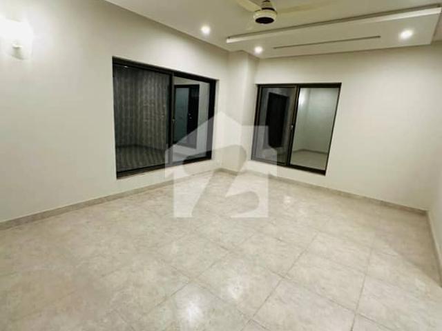 3 Bed Apartment Available. For Sale In Zarkon Heights G 15 Islamabad