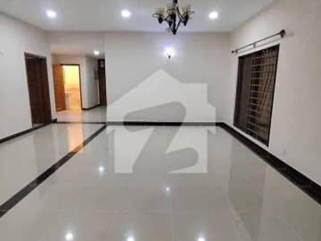 3 Bed Apartment For Sale In Askari 5 Sector J Prime Location
