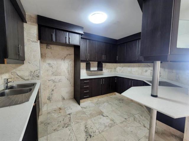 3 Bed Apartment in North Beach