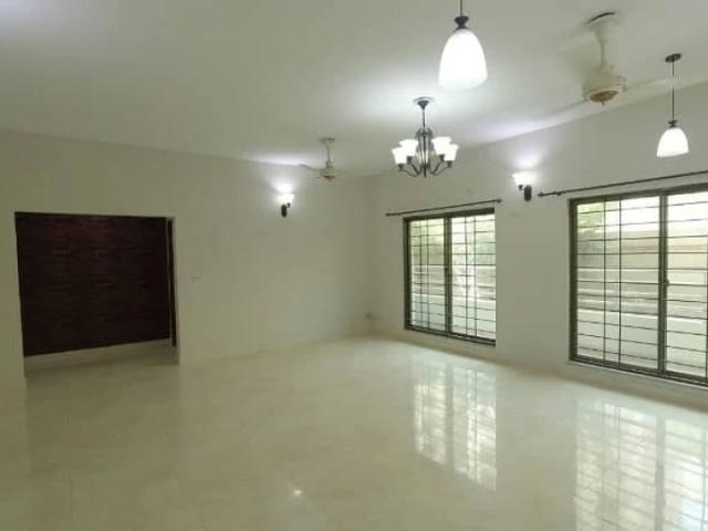 3 Bed Apartment Prime Location For Sale Lahore ASKARI ID 82121