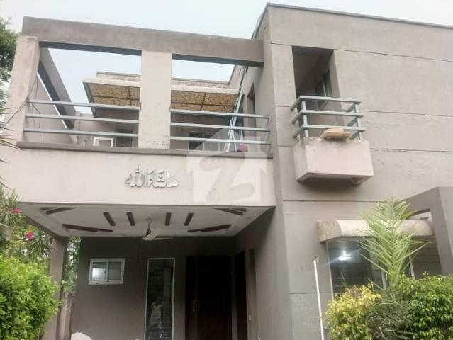 3 Bed Attached Bath Reserve A Centrally Located House Of 5 Marla In Green Avenue Housing Society