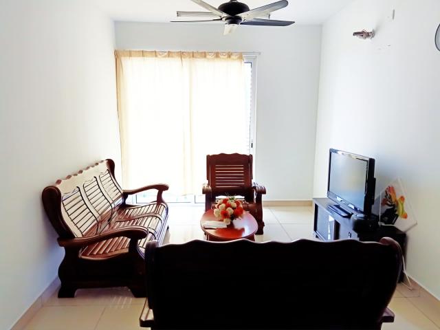 3 Bed Condo for Home Rental in De Centrum Residences @ Bangi 1,021sqft