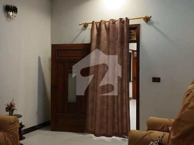 3 Bed D/ Portion Lease With Roof With Attached Bathrooms In Gulshan E Iqbal Block 13/D