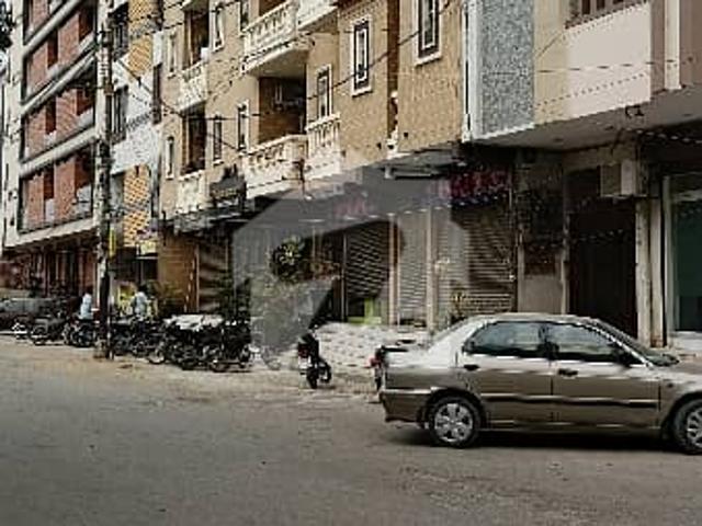 3 BED DD 60ft Road Facing 1300sqft Flat West Open 2nd and 3rd Floor Lift Wala Project Ground Plus 5 Building For Sale