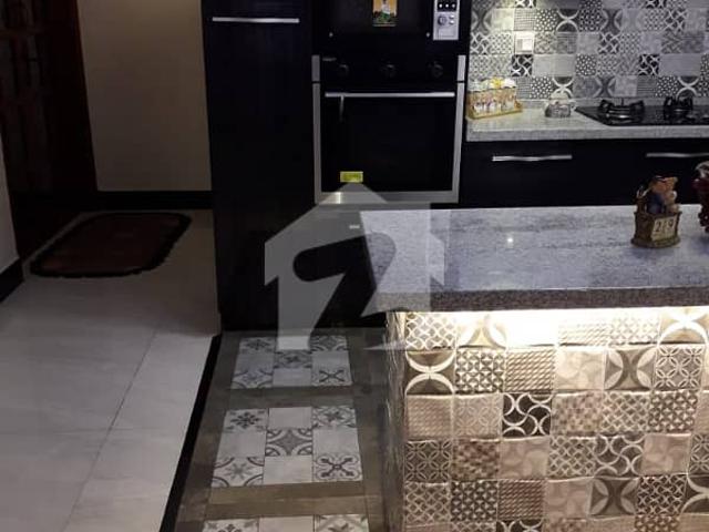 3 Bed DD 1600 Square Feet 3rd Floor Flat For Sale In Hassan Apartment