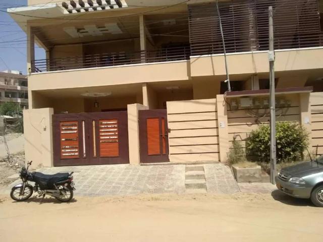 3 Bed DD 2nd floor with roof portion For Rent Block 3a Johar Karachi Gulistan e Jauhar Block 3 ID 29536
