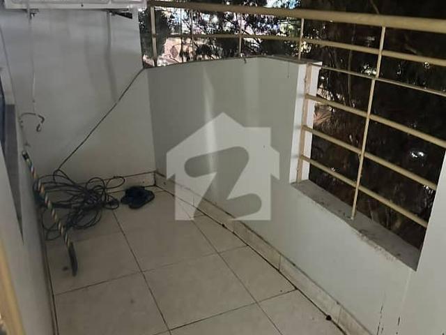 3 Bed Dd Available For Rent