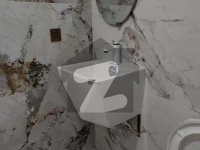 3 bed dd available for rent Sharfabad