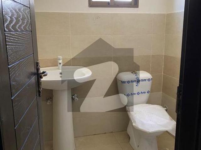 3 Bed DD Flat Available For Rent In Kings Cottages Block 7 Gulistan E Jauhar Karachi Kings Cottages
