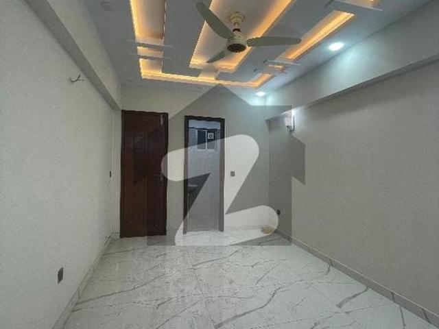 3 Bed Dd Flat Available For Rent In Rahat Commercial Area