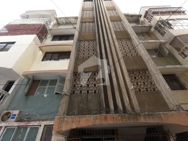 3 bed dd flat erum palce for sale in gulshan e iqbal 13/a