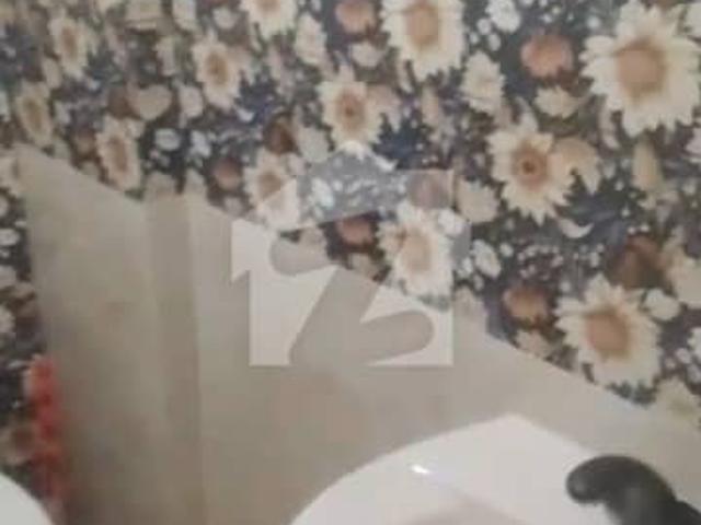 3 bed dd flat for urgent rent