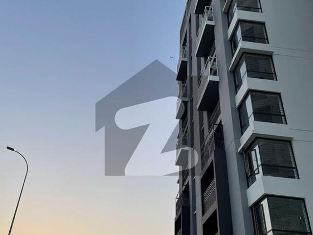 3 Bed DD Flat For Rent Naya Nazimabad