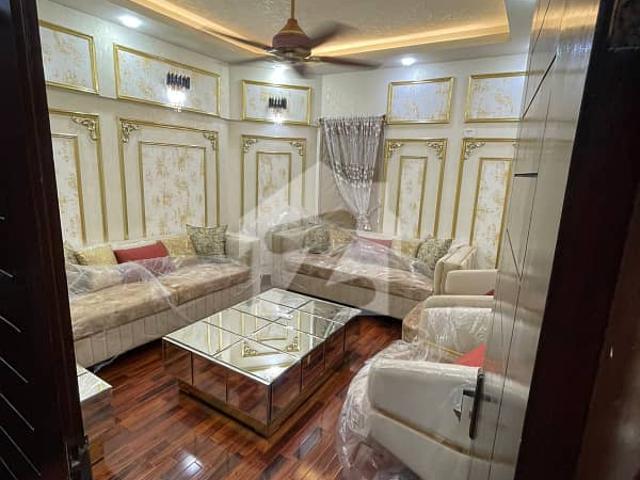 3 Bed DD Flat For Sale Fully Renovated Fully Furnished 2nd Floor With Lift Bungalow Facing With Parking