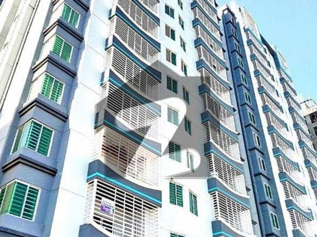 3 Bed DD Flat For Sale