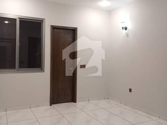 3 bed dd flat royal 8 icon for sale in gulshan e iqbal 13 d 3