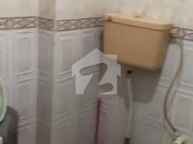 3 bed dd flat zubaida corner for sale in gulshan e iqbal 13 d 2
