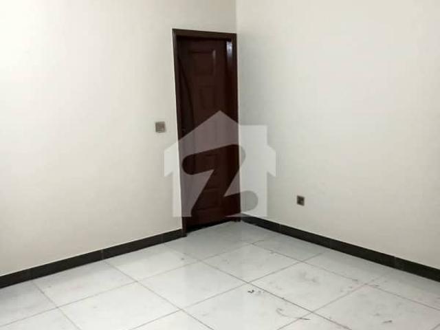 3 bed dd ground floor portion for sale in gulshan e iqbal block 13/d1