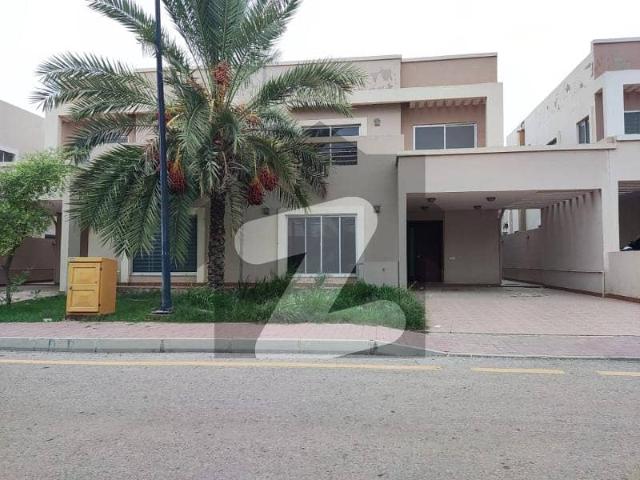3 Bed DD Lounge 235 Square Yard Villa FOR SALE IN PRECINCT 31 All Amenities Nearby Including Parks, Mosque And Gallery