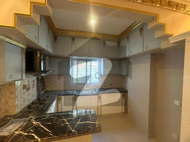 3 Bed DD Luxury Apartment for Rent | 1800 Sq. Ft | 3rd Floor | Lift | Car Parking | West Open Bukhari Commercial Area