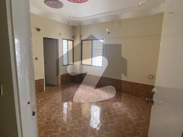 3 bed DD Norman Grand city 3th floor Gulistan e Jauhar Block 17