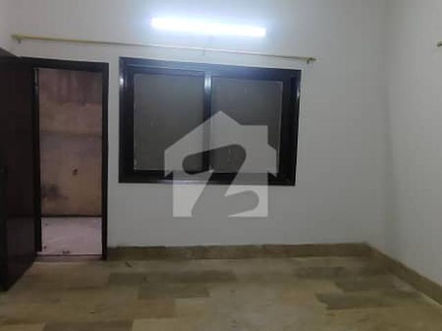 3 Bed DD Portion Available For Rent