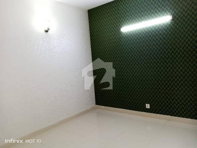 3 Bed DD Rufi Green City Apartment For Sale In Gulistan E Jauhar Block 18