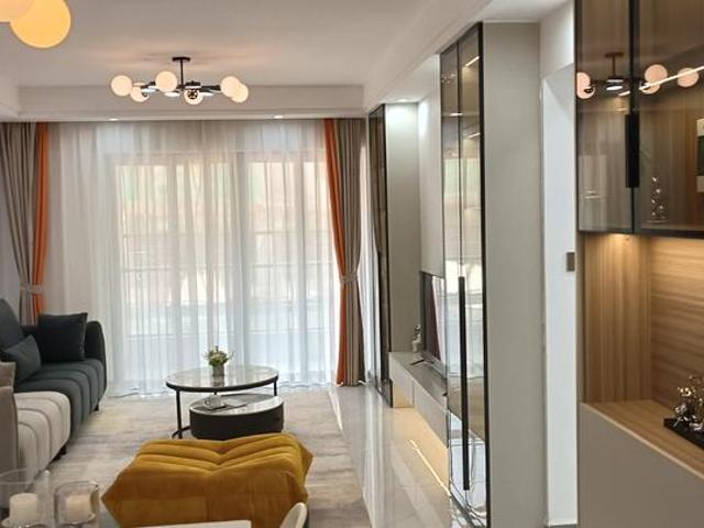 3 Bed+ dsq 160 sqm