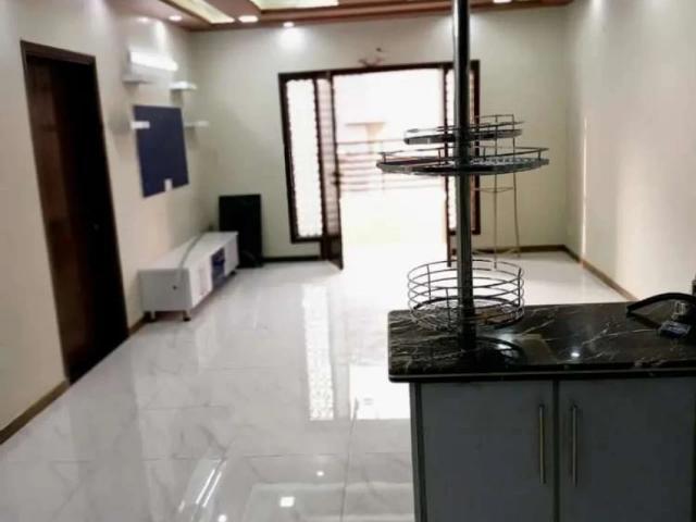 3 bed drawing lounge west open well maintained flat ideal location Karachi Shaheed e Millat Expressway ID 39598