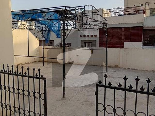 3 bed drawing portion with roof