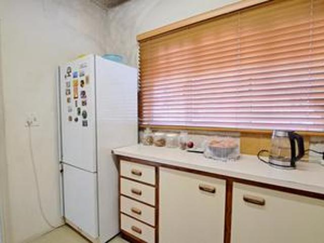 3 bed duplex, overport