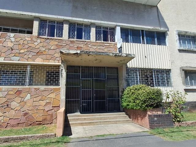 3 Bed Flat in Southernwood