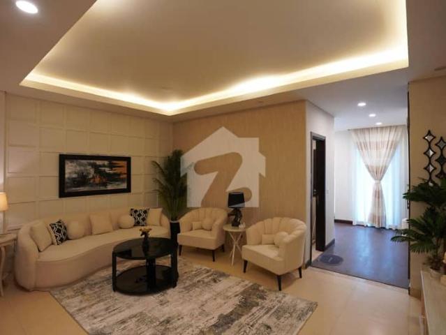 3 Bed Fully Fitted Apartment Near To Possession Available For Sale