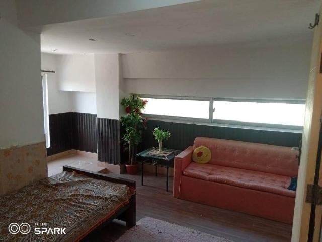 1200 Sq. Ft. Flat for rent