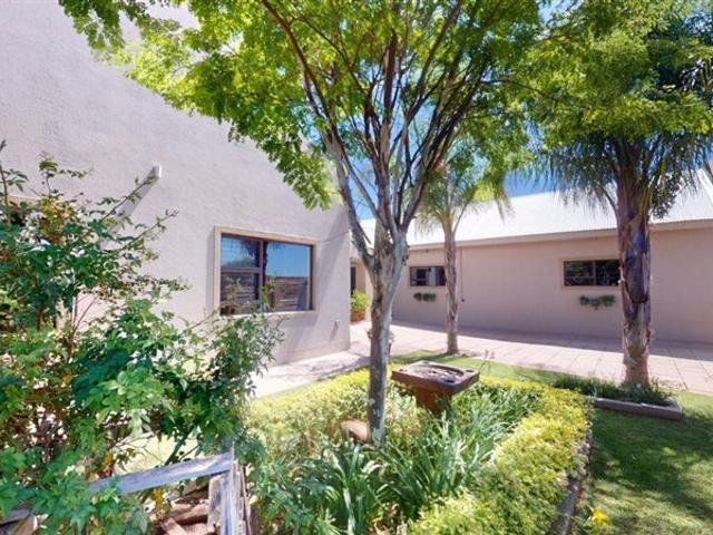 3 Bed House in Upington