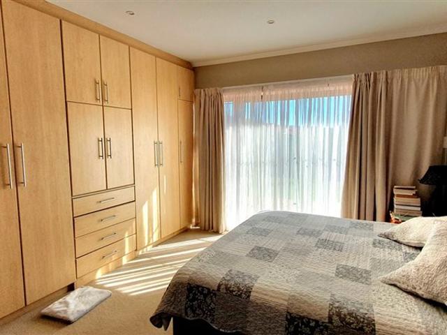 3 Bed House in Winterhoek Park
