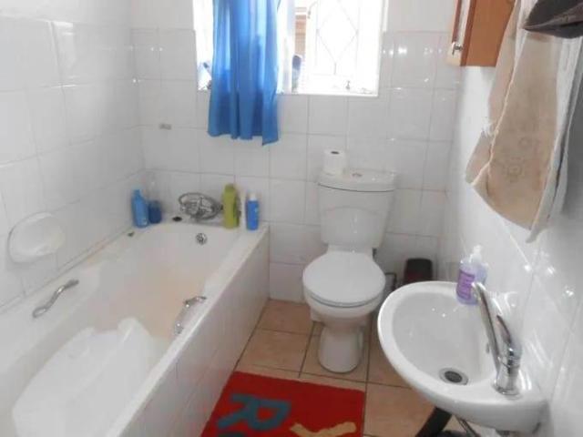 3 Bed House in Witfield